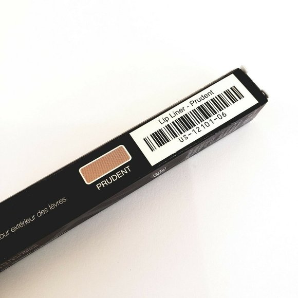 Younique Moodstruck Precision Pencil Lip Liner - Picture 2 of 2